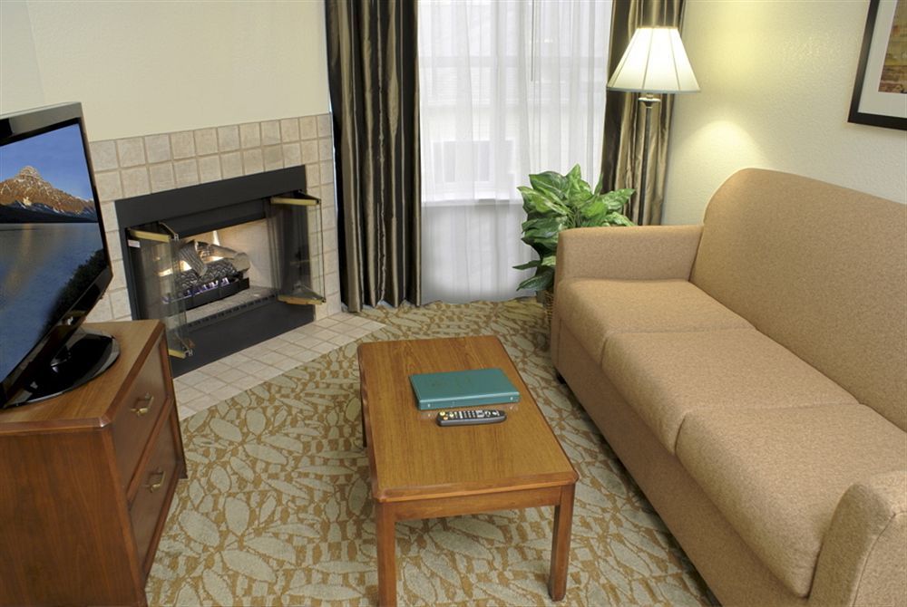 Homewood Suites By Hilton Newark Fremont Екстер'єр фото